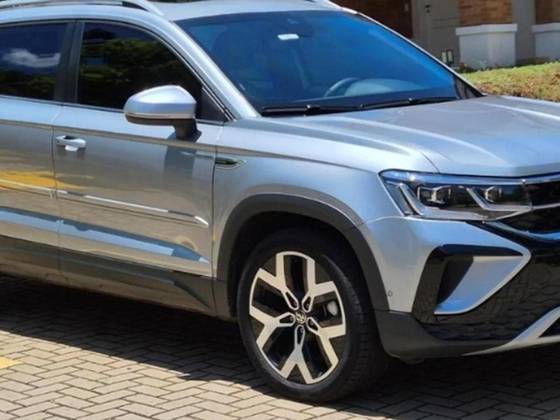 VOLKSWAGEN TAOS 1.4 250 TSI TOTAL FLEX HIGHLINE AUTOMÁTICO